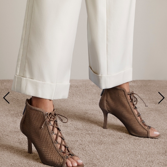 👠Vince Camuto Louise et Cie Mesh Heels 👠 - Picture 3 of 14